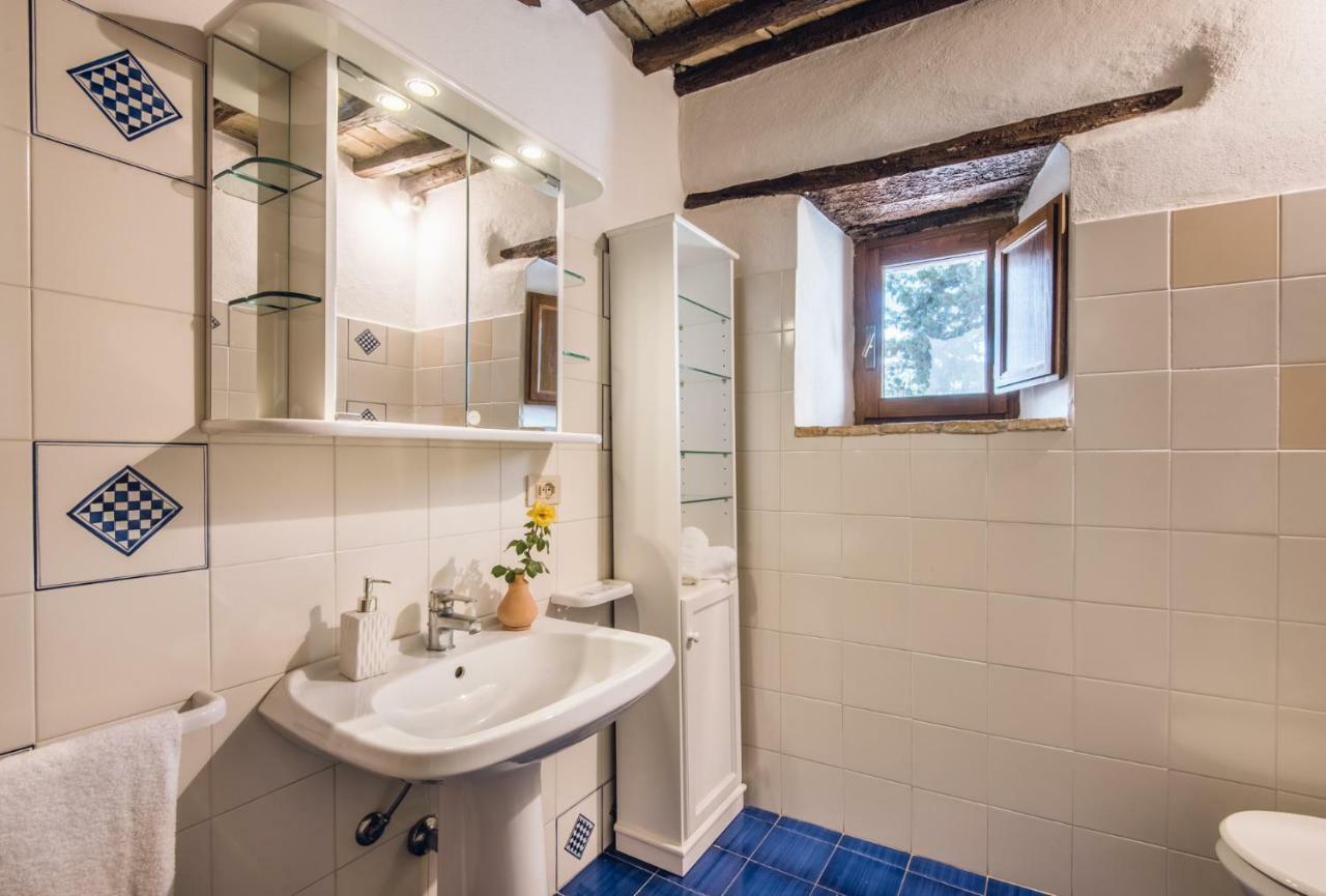 Agriturismo La Ferrozzola Castellina in Chianti Eksteriør bilde